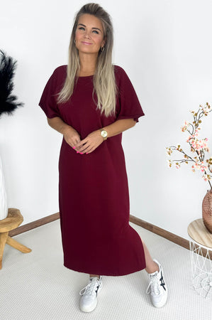 Nio Sweaterdress in Bordeaux