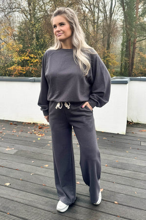 Sparkling Audrey Jogger in Grey